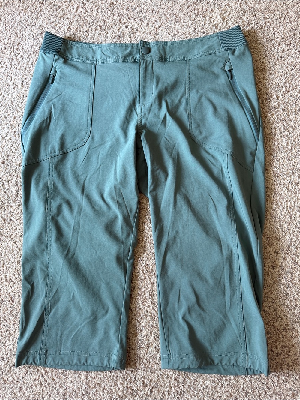 Columbia capris